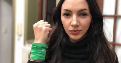 Thelma Fardin fue dada de alta