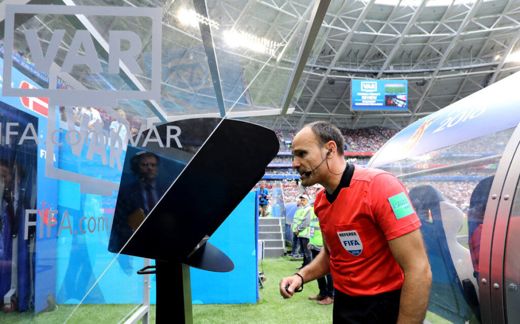VAR